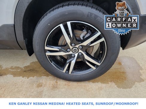 Used 2025 Volvo XC40 B5 Core image 20
