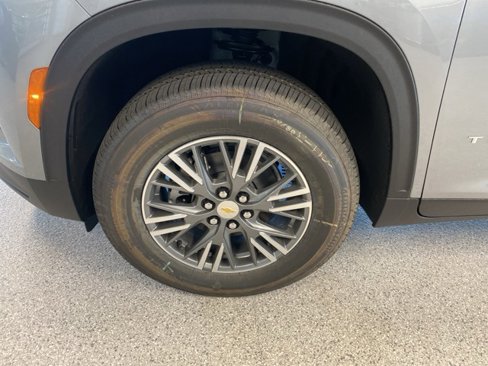 New 2026 Chevrolet Traverse LT w/ Driver Confidence Package image 11