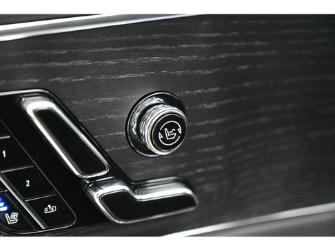 New 2026 Cadillac Lyriq V w/ Exterior Carbon Fiber Package image 20