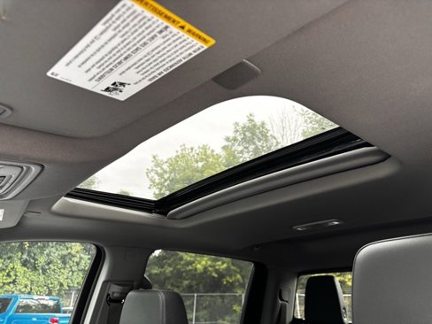Certified 2024 Chevrolet Silverado 3500 LTZ w/ LTZ Premium Package image 18