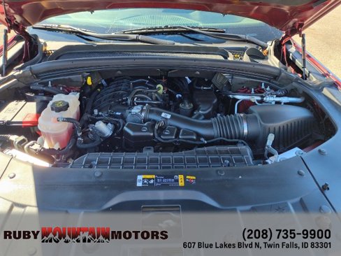 Used 2023 Jeep Grand Cherokee L Laredo image 32