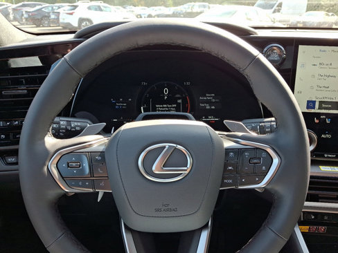 New 2026 Lexus TX 350 AWD image 17