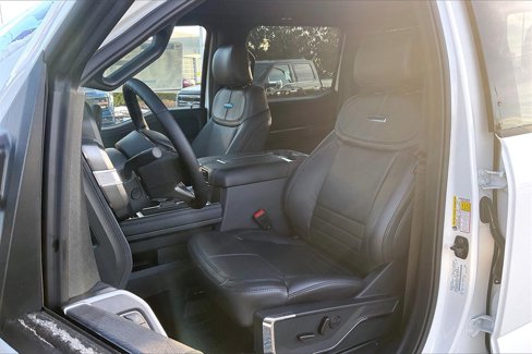 New 2025 Ford F250 Platinum image 9