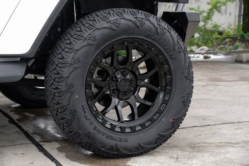 Used 2022 Jeep Wrangler Unlimited Sahara w/ Cold Weather Group image 67
