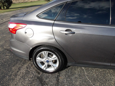 Used 2014 Ford Focus SE image 30