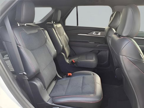 New 2025 Ford Explorer ST image 13