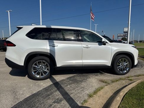 New 2026 Toyota Grand Highlander Platinum image 4
