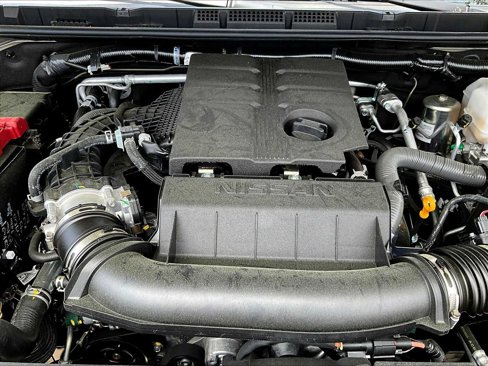 Certified 2025 Nissan Frontier SV image 34