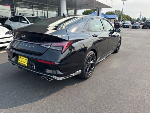 Certified 2025 Hyundai Elantra N Line image 9