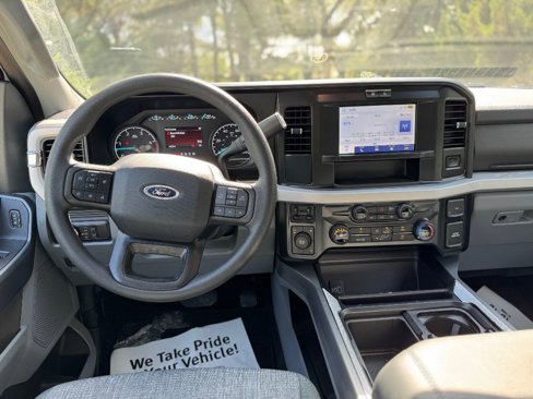 New 2025 Ford F350 XLT image 13
