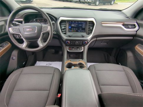 Certified 2023 GMC Acadia SLE w/ Driver Convenience Package image 19
