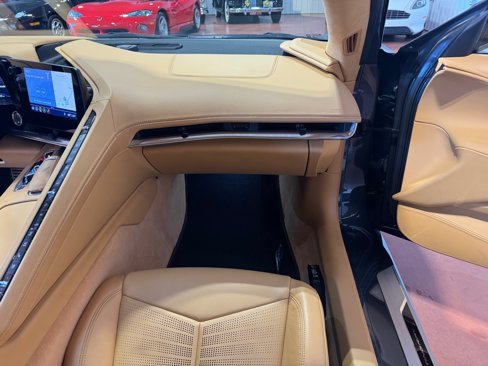 Used 2020 Chevrolet Corvette Stingray Premium Cpe w/ 3LT Preferred Equipment Group image 25
