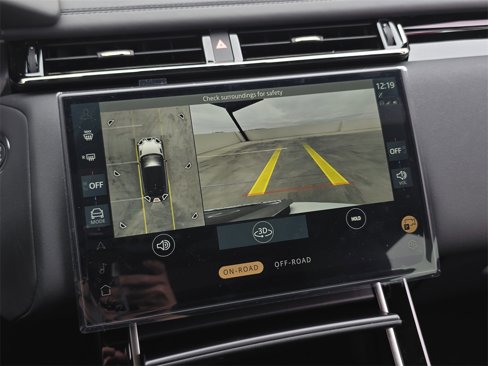 New 2026 Land Rover Range Rover Velar Dynamic SE image 23