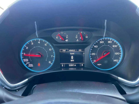 Used 2019 Chevrolet Equinox LS image 20