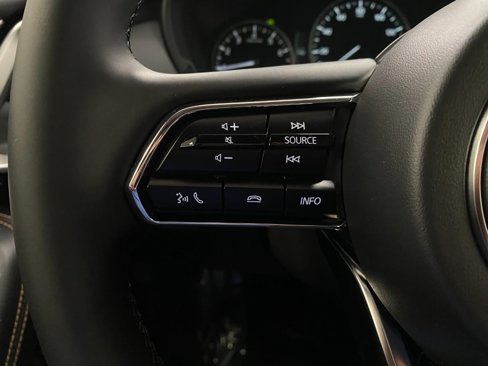 New 2025 MAZDA CX-90 3.3 Turbo w/ Preferred Package image 16