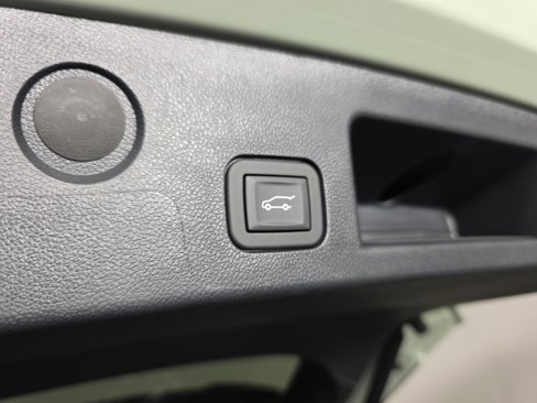 New 2026 Chevrolet Equinox LT w/ Convenience Package II image 33