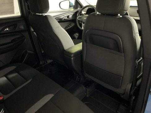 New 2026 Chevrolet TrailBlazer LT w/ Convenience Package image 40