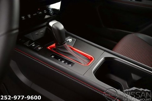 Used 2025 Nissan Kicks SR image 19