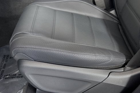 New 2025 Mercedes-Benz GLS 580 4MATIC image 17