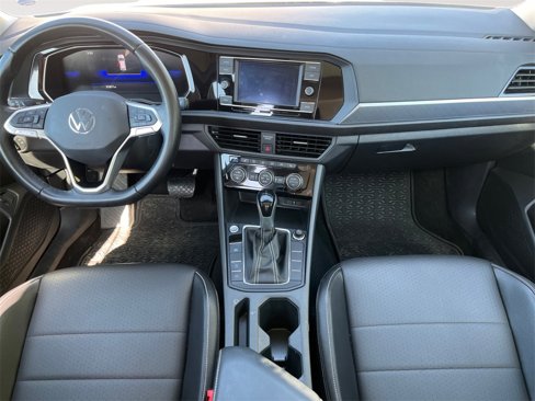 Used 2023 Volkswagen Jetta SE image 11