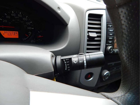 Used 2016 Nissan Frontier SV image 19