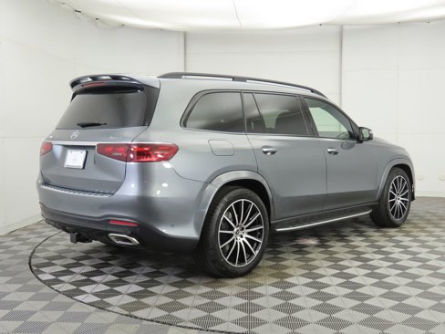 New 2026 Mercedes-Benz GLS 580 4MATIC image 5
