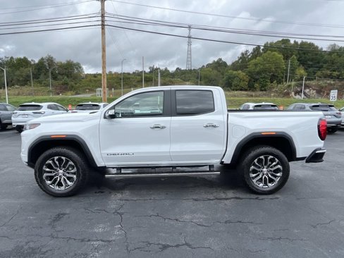 New 2026 GMC Canyon Denali image 8
