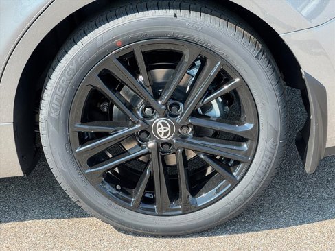New 2026 Toyota Camry SE image 4