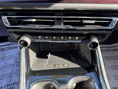 New 2026 Chevrolet Traverse Z71 w/ Driver Confidence Package image 25