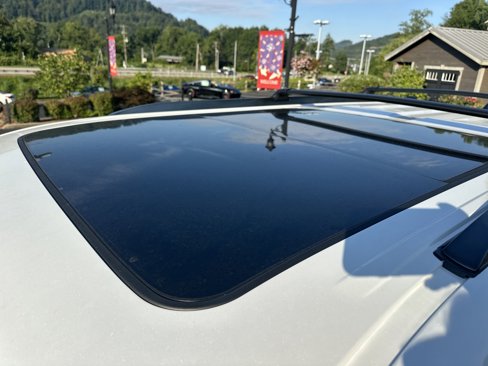 New 2025 Toyota Sequoia Platinum image 31