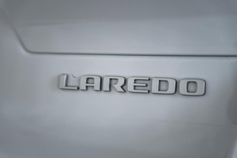 New 2025 Jeep Grand Cherokee L Laredo w/ Luxury Tech Group I image 7