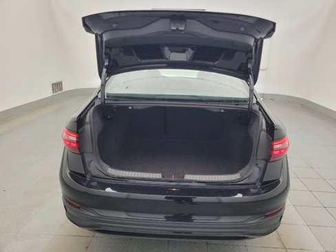 Used 2024 Volkswagen Jetta SE image 29