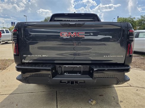 New 2026 GMC Sierra EV Elevation image 9