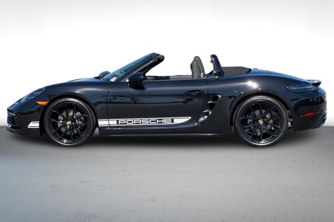 New 2025 Porsche 718 Boxster image 2