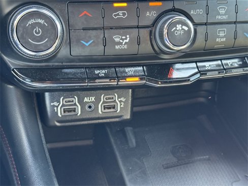 Used 2023 Dodge Durango R/T image 18