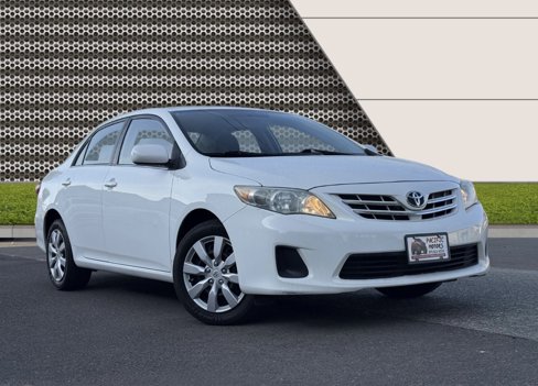 Used 2013 Toyota Corolla LE image 4