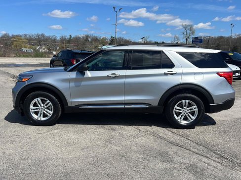 Used 2022 Ford Explorer XLT image 14