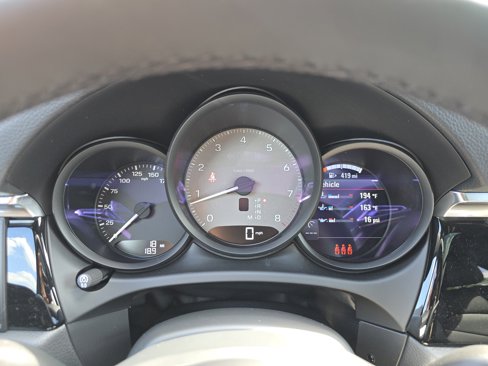 New 2025 Porsche Macan S image 21