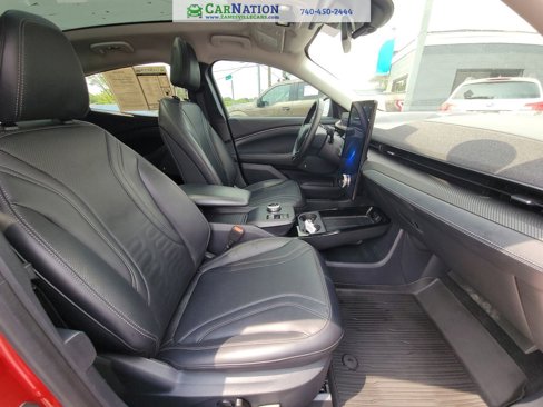 Used 2021 Ford Mustang Mach-E Premium image 32