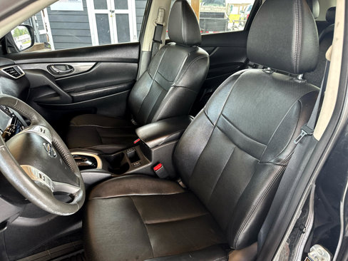 Used 2016 Nissan Rogue SL image 27