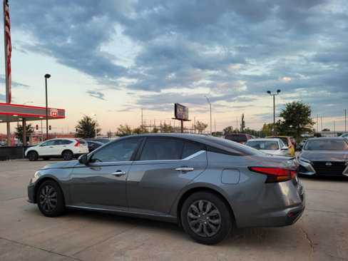 Used 2020 Nissan Altima 2.5 S image 5
