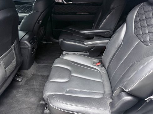 Used 2021 Hyundai Palisade Calligraphy image 13