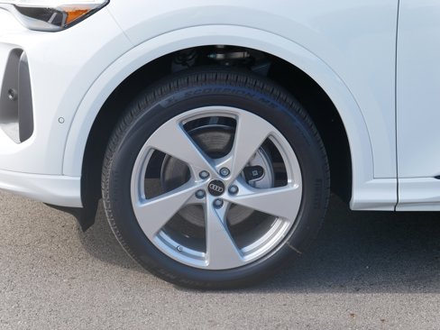 New 2025 Audi Q5 Premium Plus image 4