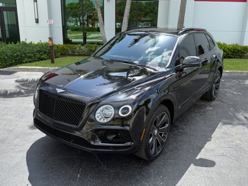Used 2020 Bentley Bentayga Design Series image 14