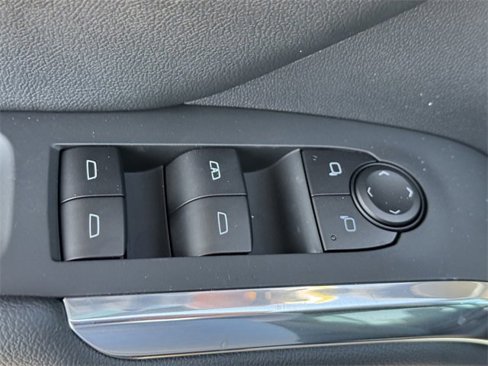 New 2025 Chevrolet Traverse LT w/ Driver Confidence Package image 18