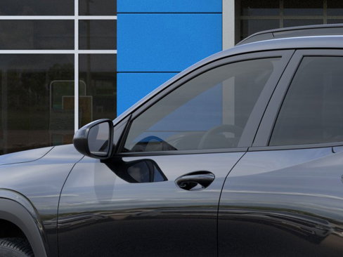 New 2025 Chevrolet Trax LT w/ Sunroof Package image 12