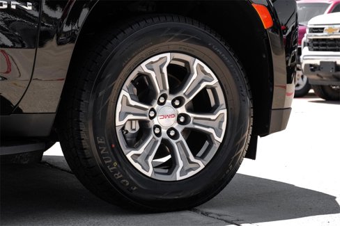 Used 2022 GMC Yukon XL SLE w/ Gmc Pro Safety Plus Package image 59