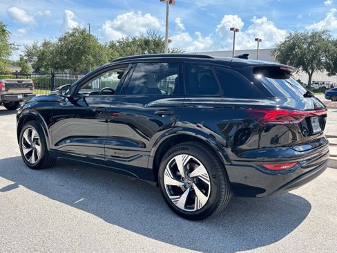 Used 2025 Audi Q6 e-tron Premium Plus w/ Premium Plus image 10
