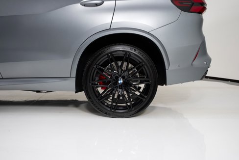 Used 2024 BMW X5 M Competition w/ Executive Package image 10