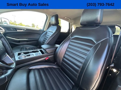 Used 2024 Ford Edge SEL image 17